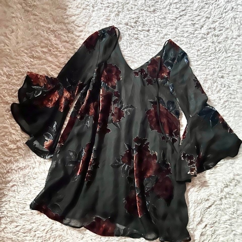 Whimsygoth Dark‎ Academia Fairy Grunge Bell Sleeve Velvet Burnout Dress Womens S
